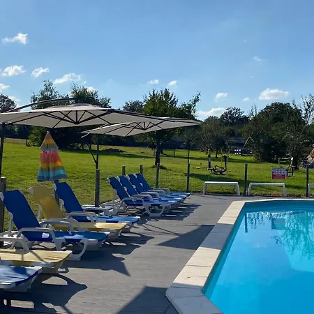 Natuurcamping Les Fruits Du Passau Luxury tent